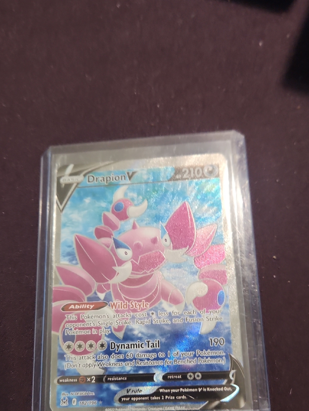 Drapion V 182/196 Lost Origin NM Full Art Pokemon Card